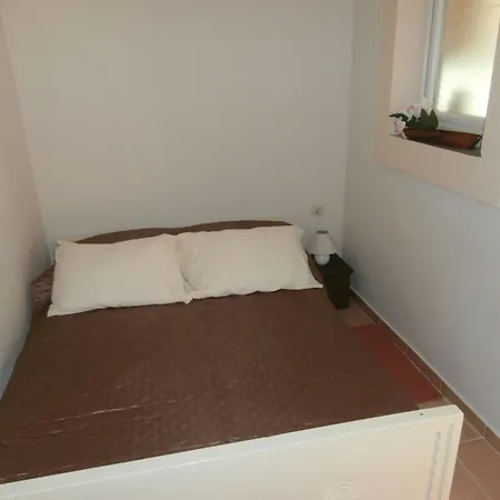 Mladen Apartment *