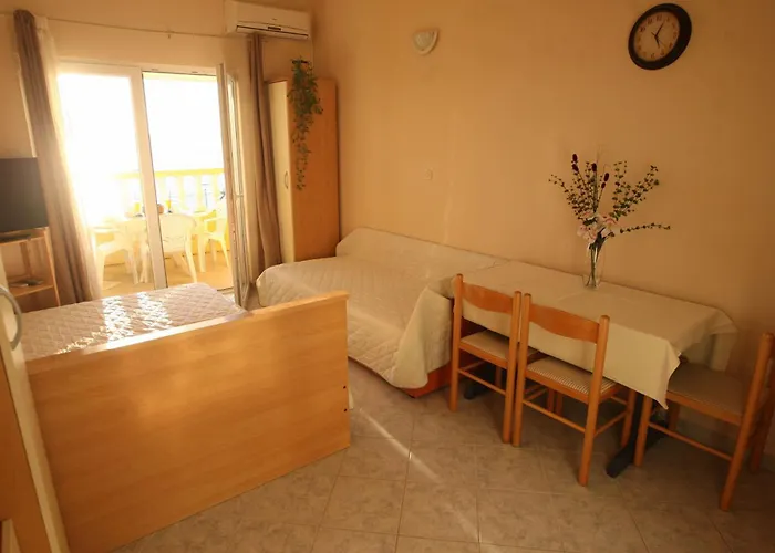 Apartamento Mladen Vrsi